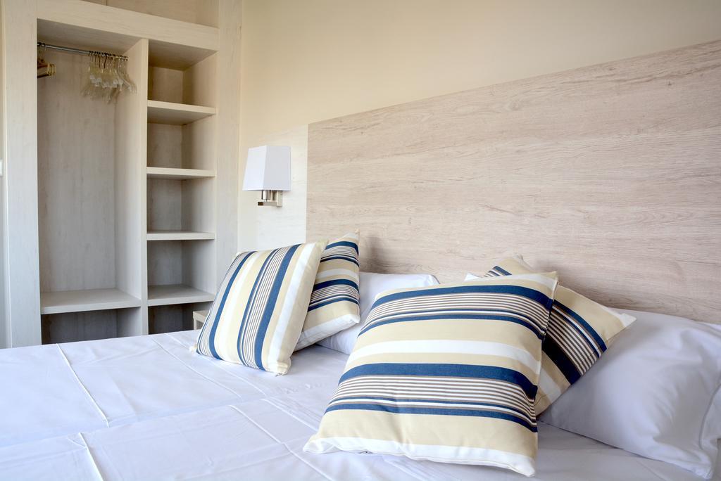 Apartaments La Catifa Now With Elevator!!! Palamós Exterior foto